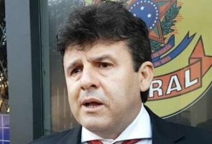 "A quebradeira vai ser grande, pequenos e grandes empresários serão impactados", diz Santos