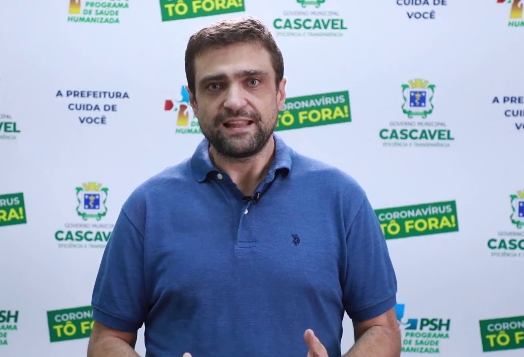 Secretário de Saúde faz pronunciamento e pede a população para que se proteja