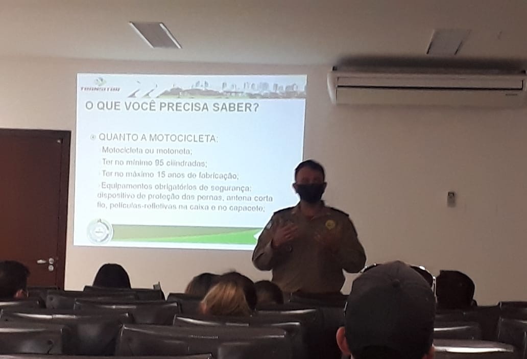Reunião debate a segurança do motofrete 