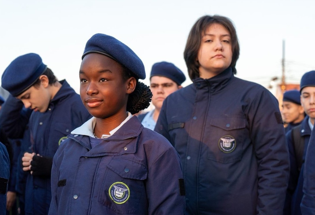 Quase 80% dos paranaenses aprovam modelo das escolas cívico-militares