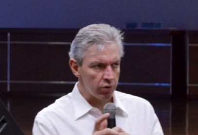 "Se o presidente determinar setores e atividades como essenciais, elas valem para todo o Brasil", diz Pegoraro