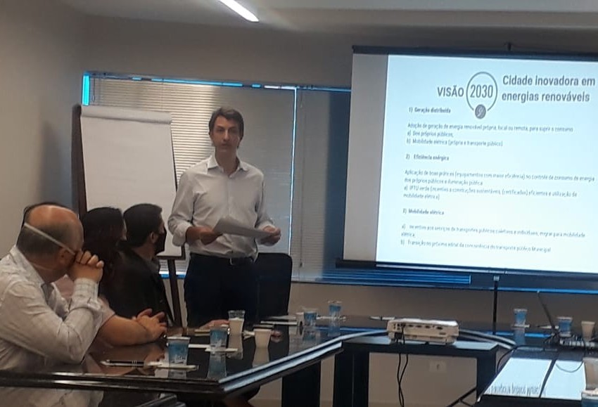 Conselho de Desenvolvimento da Acic apresenta demandas a pré-candidatos a prefeito