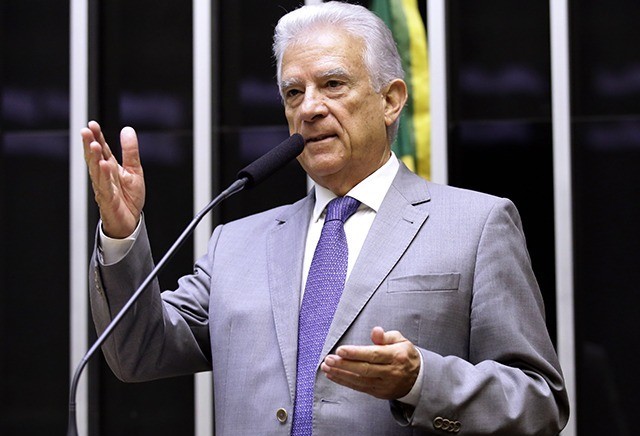 Governo cria CPMF para aliviar caixa, diz deputado