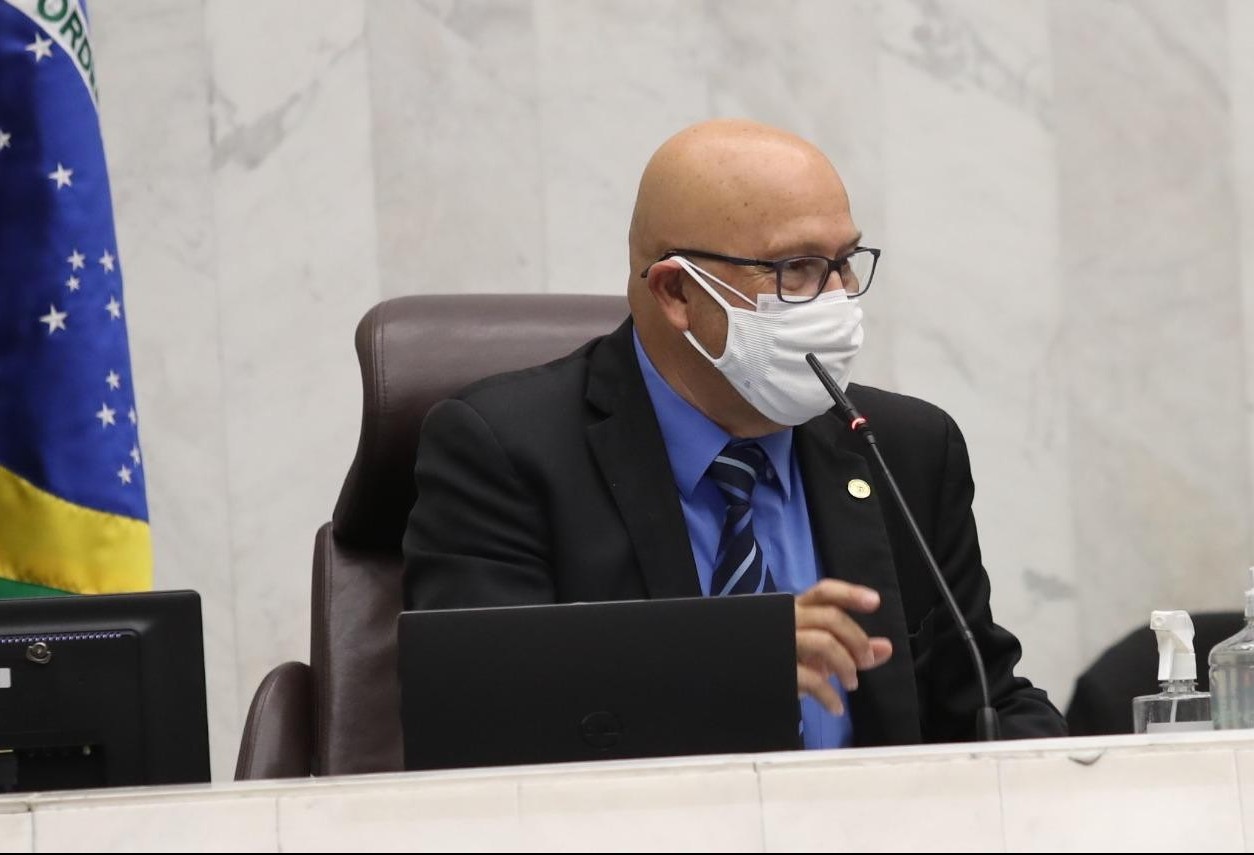 Lei prevê restrições para quem não quiser se vacinar contra a Covid-19