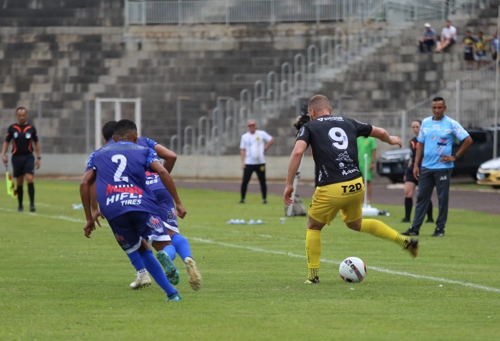 Cascavel vence o Foz e vai enfrentar o Coritiba nas quartas de final