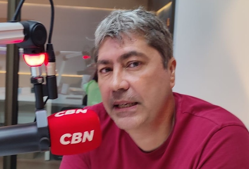 "Essa bobajada que o Brasil vai se tornar comunista, isso não existe", diz Porto
