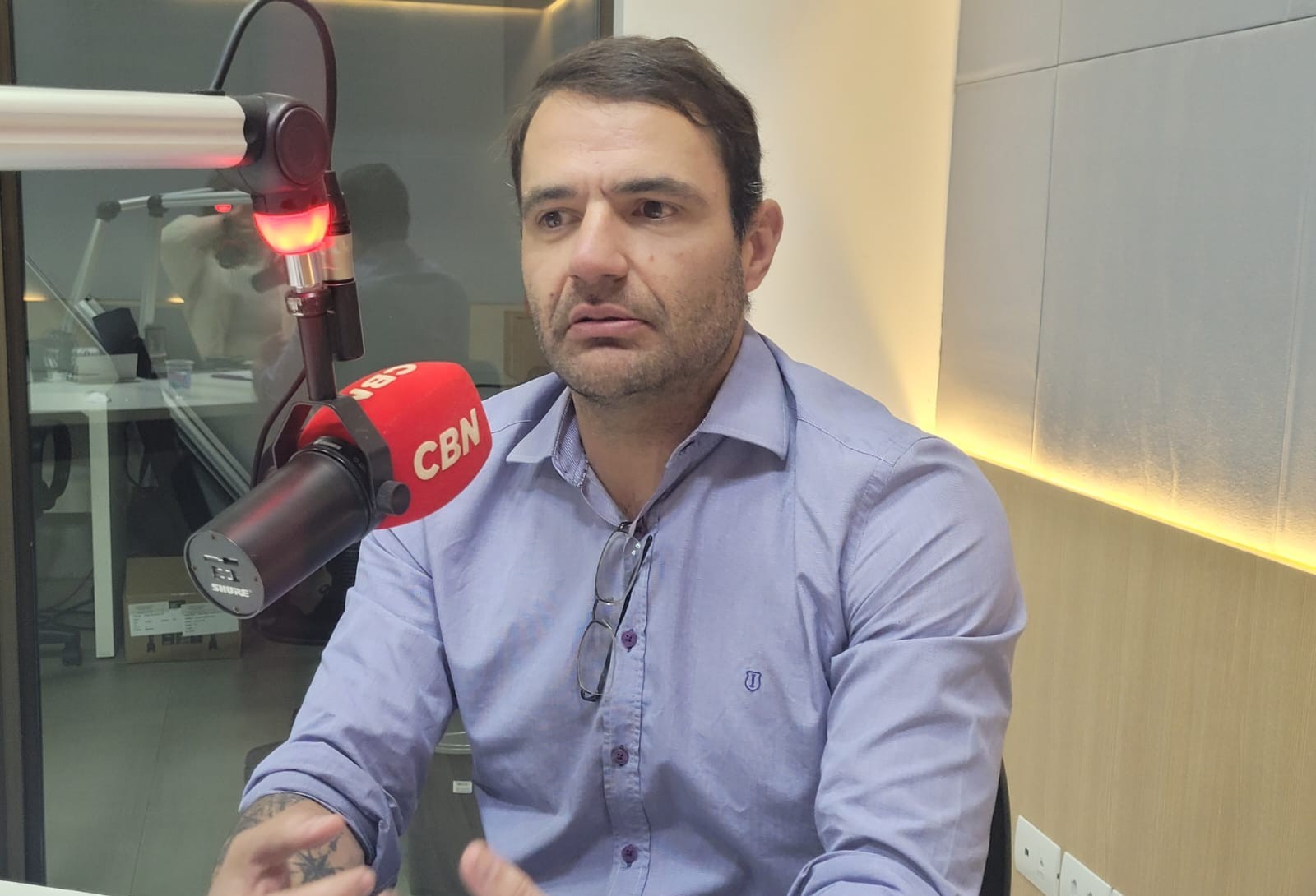 "Política não é ladroagem, é diálogo" diz Marcelo Navarro 