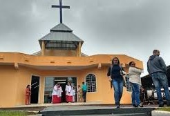 Homem é detido por furto em igreja 