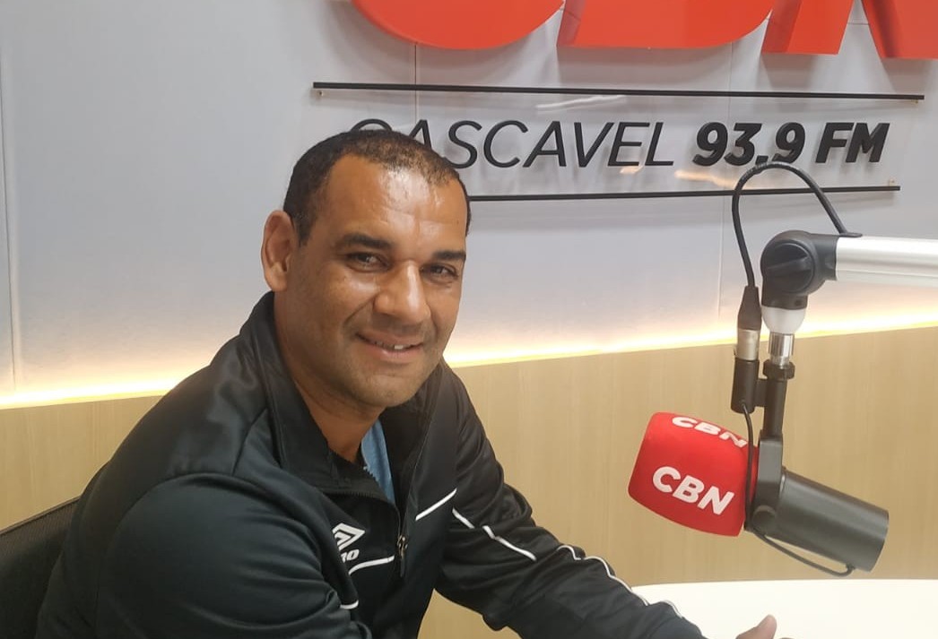 Ex-jogador do Cascavel destaca projeto social com crianças de sete a quinze anos