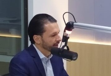 "Não só a prorrogação, mas a lei maior possibilita, revisão, período maior ou até extinção de contrato", diz Souza