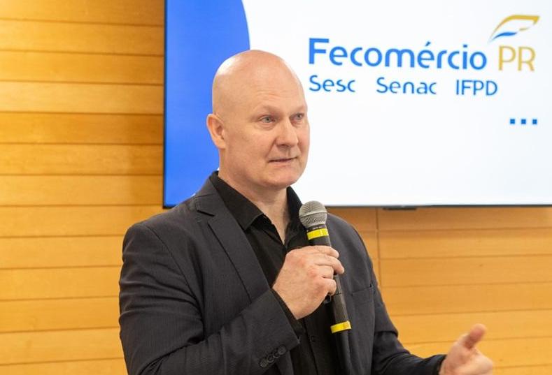 Paranaenses encerram 2025 com menor nível de endividamento