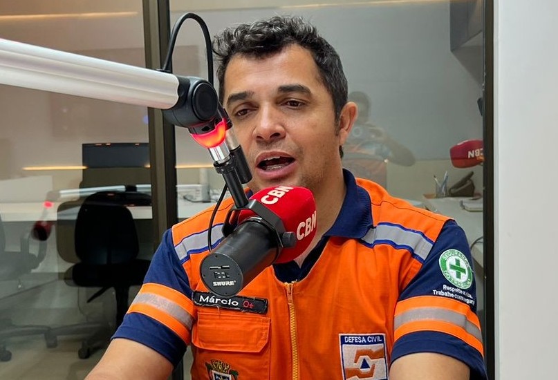 “Os donativos não param de chegar, mas a necessidade também é grande”, afirma Márcio Ribeiro