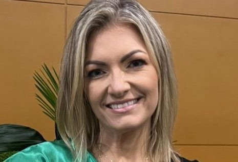"Sou guerreira, trabalhadora, é hora de renovar o nosso Senado"