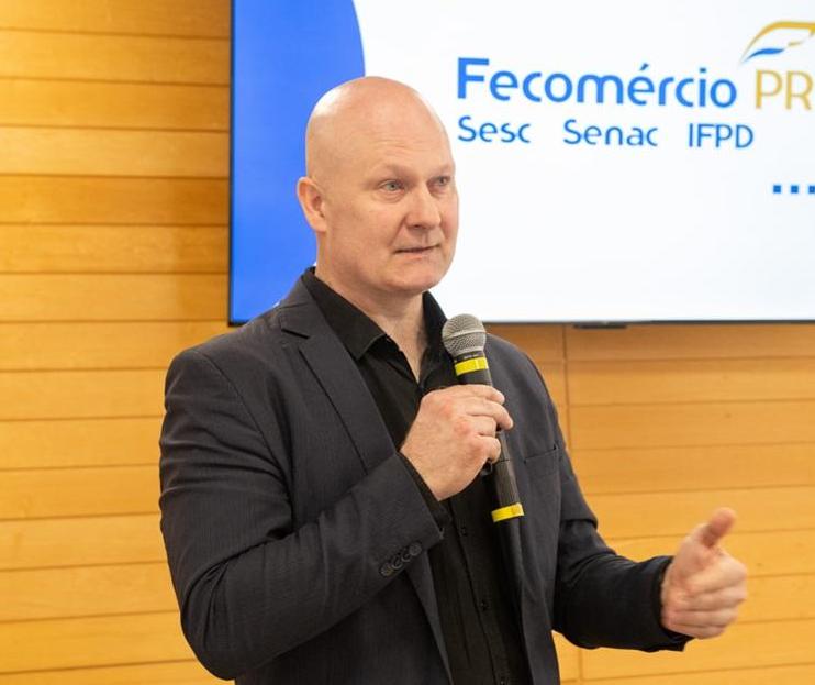 Paranaenses encerram 2025 com menor nível de endividamento